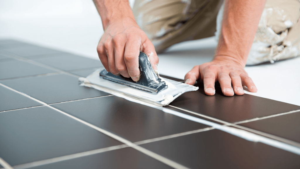 Faire des joints de carrelage en 4 étapes simples